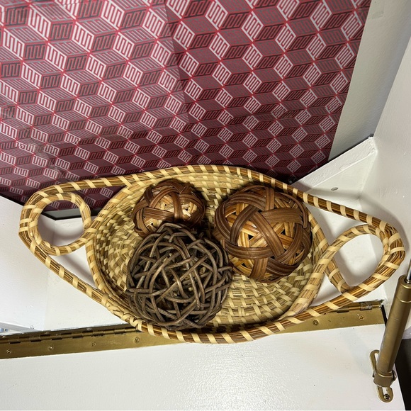 Gullah sweetgrass basket - Picture 2 of 10